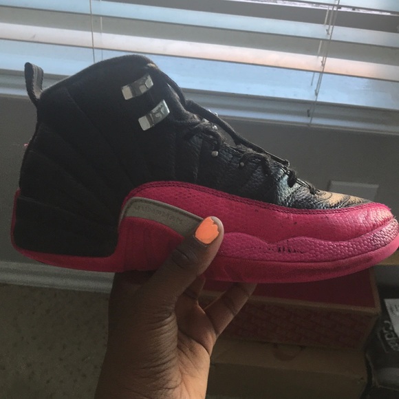 Jordan 12 - Picture 1 of 3